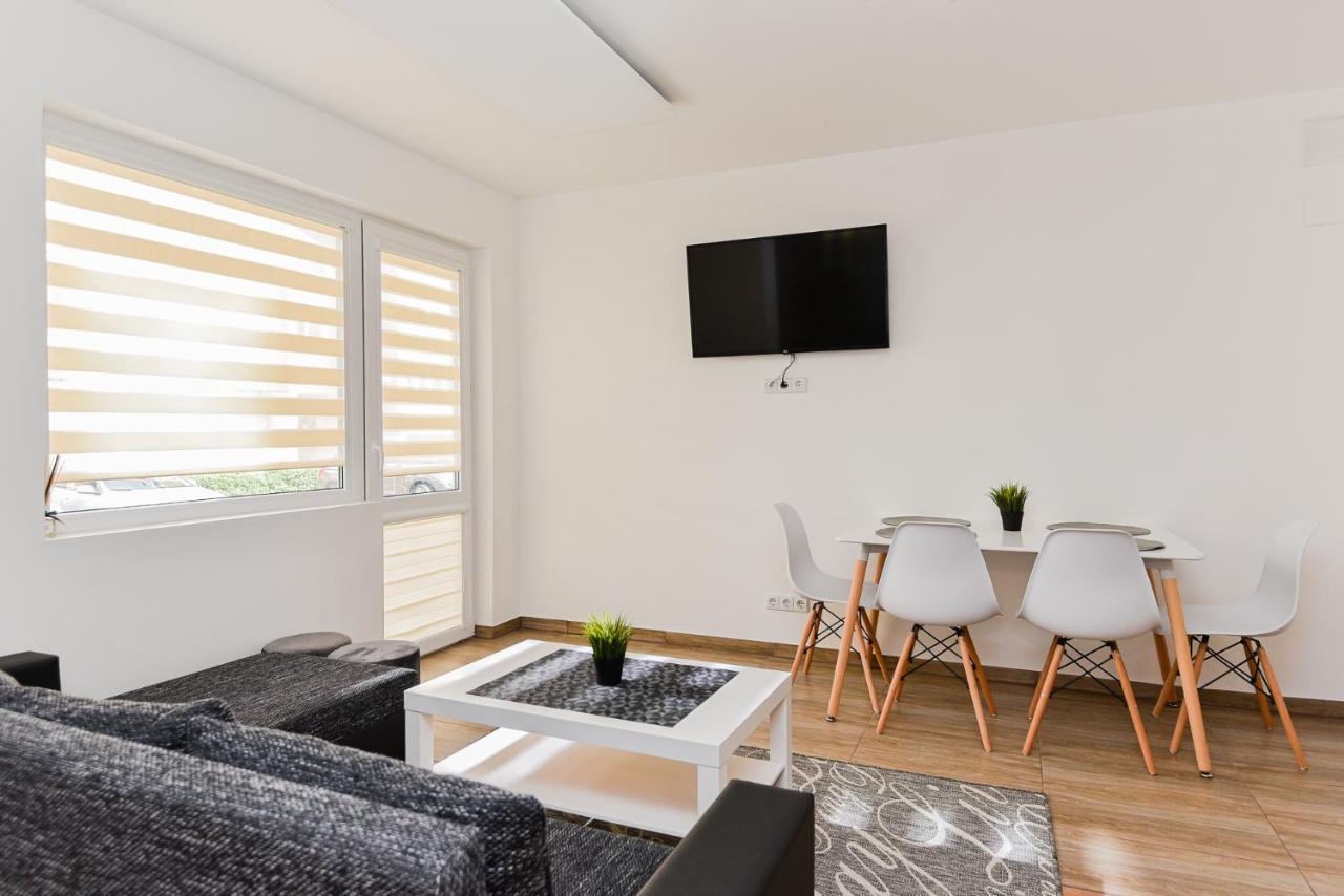 Amber Coast Apartments Паланга Екстериор снимка